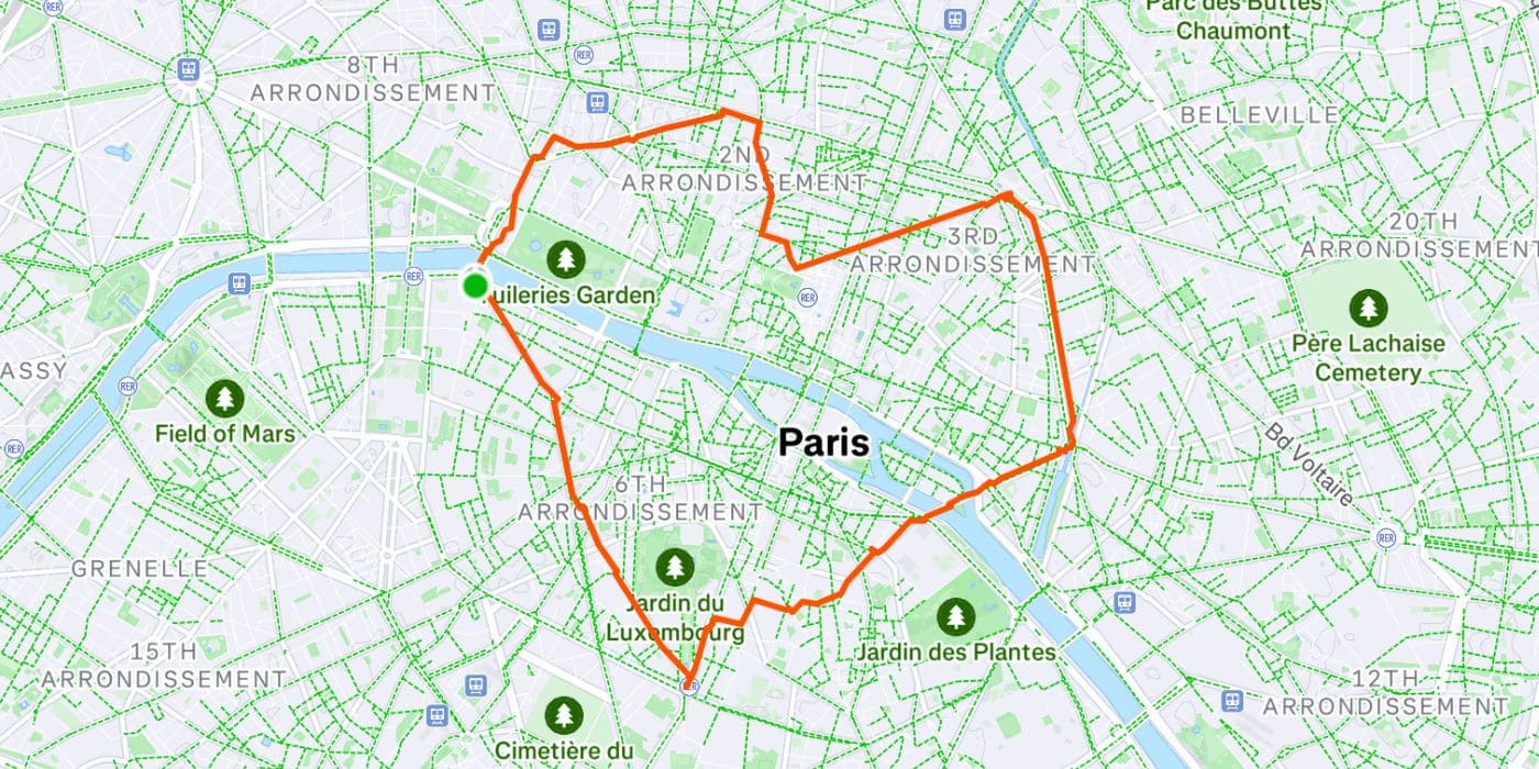 Example of a fake Strava pace activity shaped like a heart in Paris